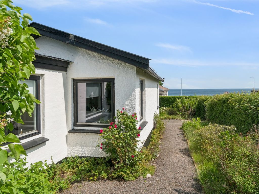 "Keld" - 350m from the sea | Boeken bij Flickmyhouse