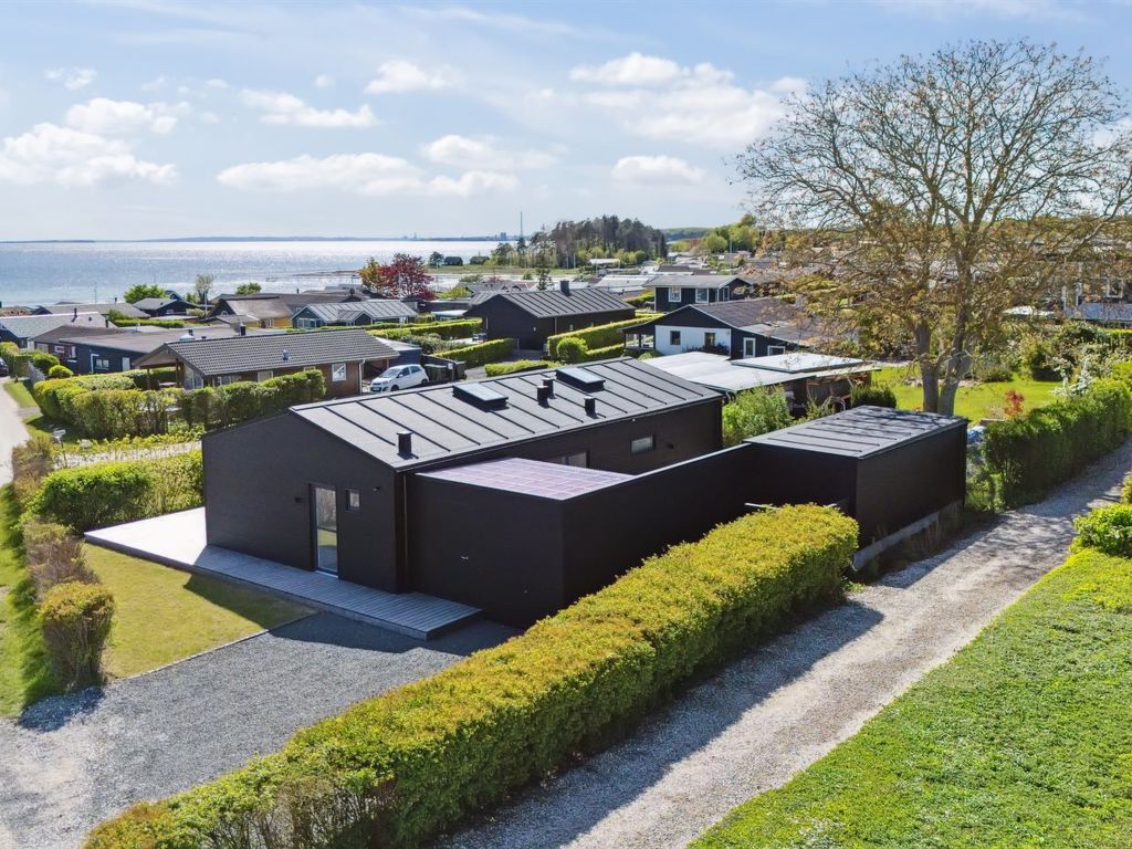 "Fabine" - 75m from the sea | Boeken bij Flickmyhouse