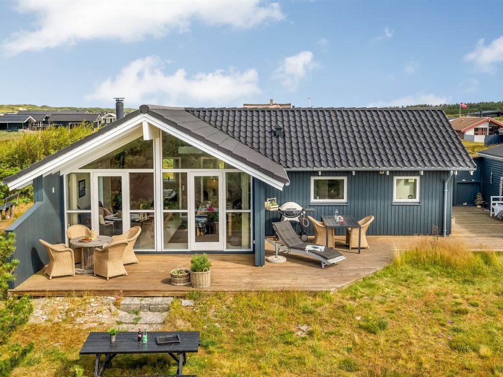 "Effie" - 500m from the sea | Boeken bij Flickmyhouse