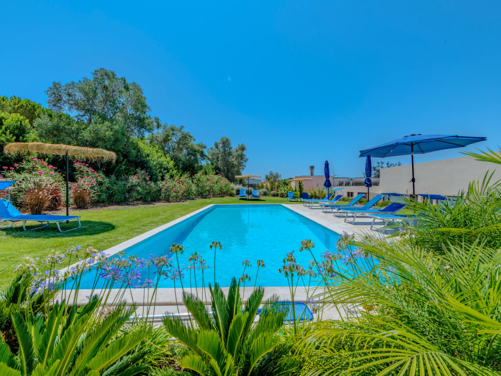 Suites Sunny Hill | Boeken bij Flickmyhouse