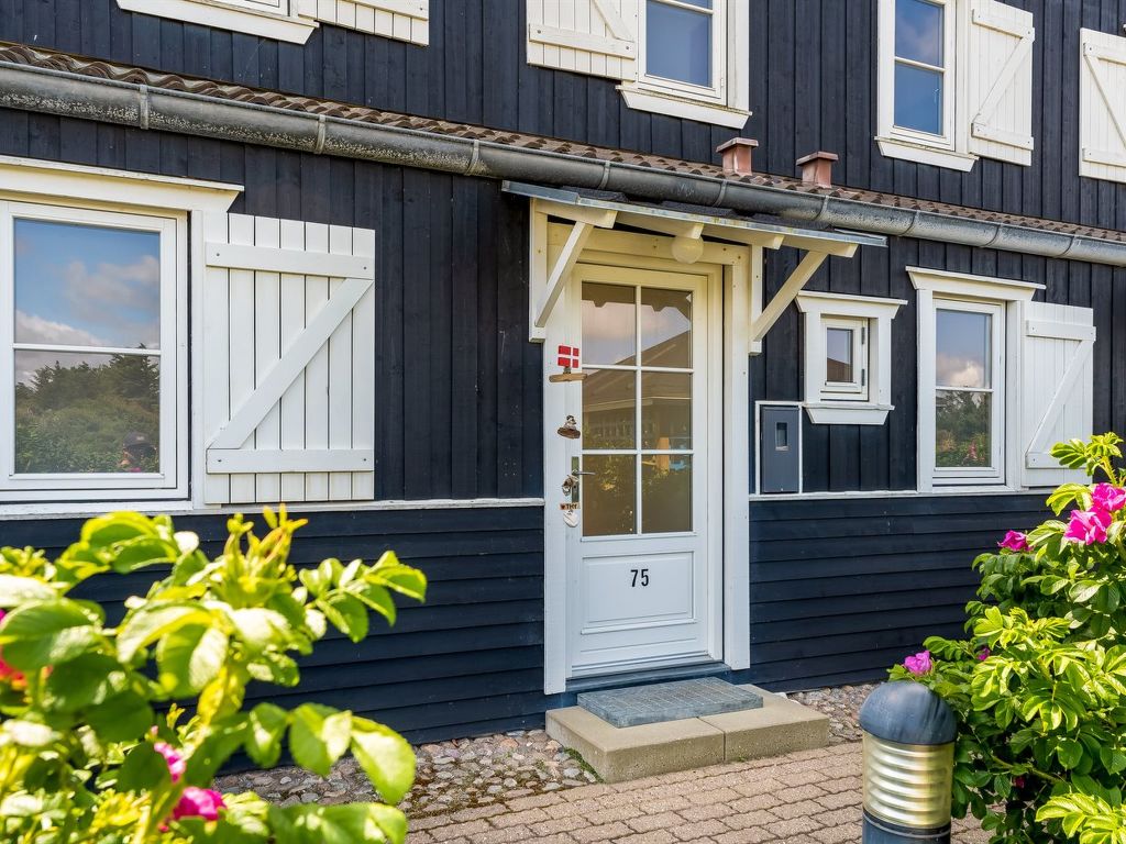 "Barrit" - 50m to the inlet | Boeken bij Flickmyhouse