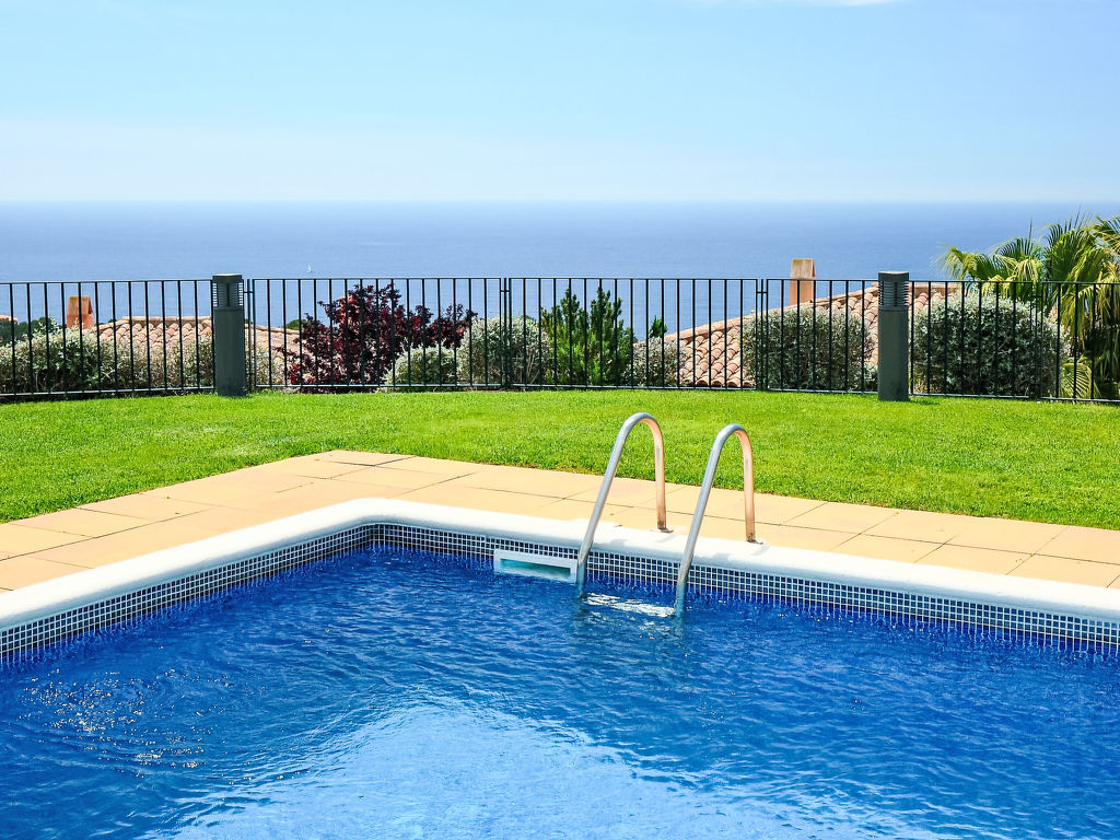 Lola | Boeken bij Flickmyhouse