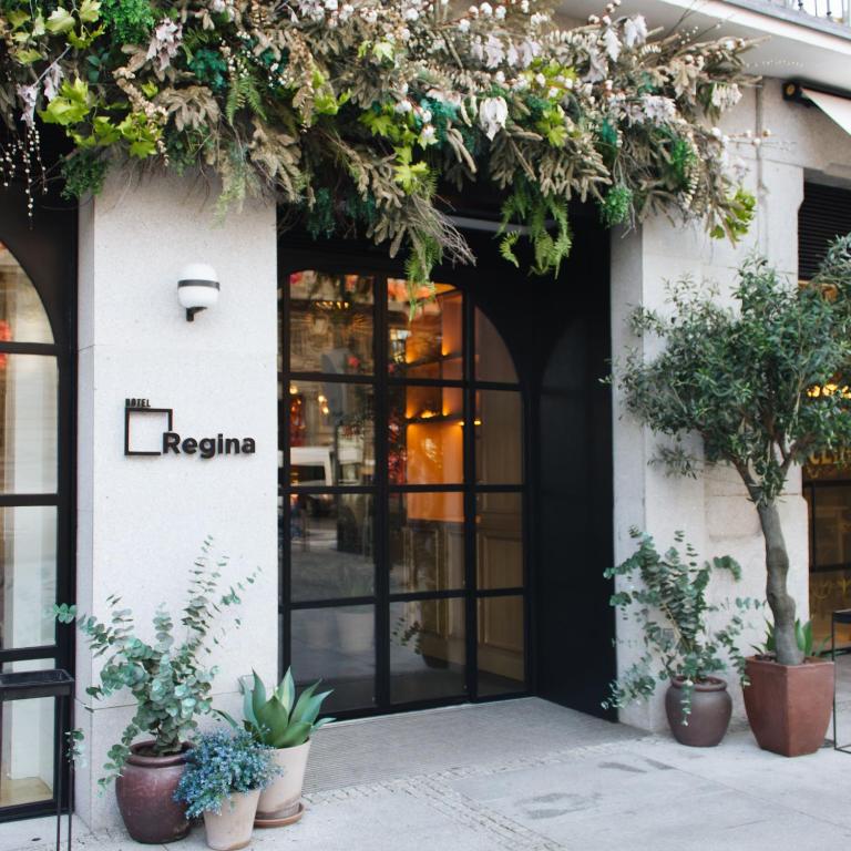 LiggingDit hotel bevindt zich in het centrum van Madrid