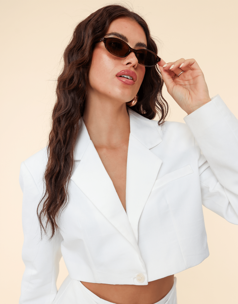Witte Linnen Cropped LS - Blazer | Olivia & Kate