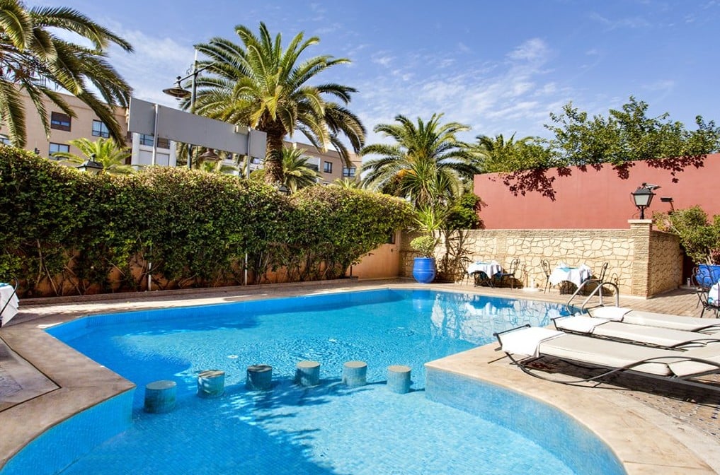 LiggingHotel Akabar bevindt zich in de rustige wijk Hivernage