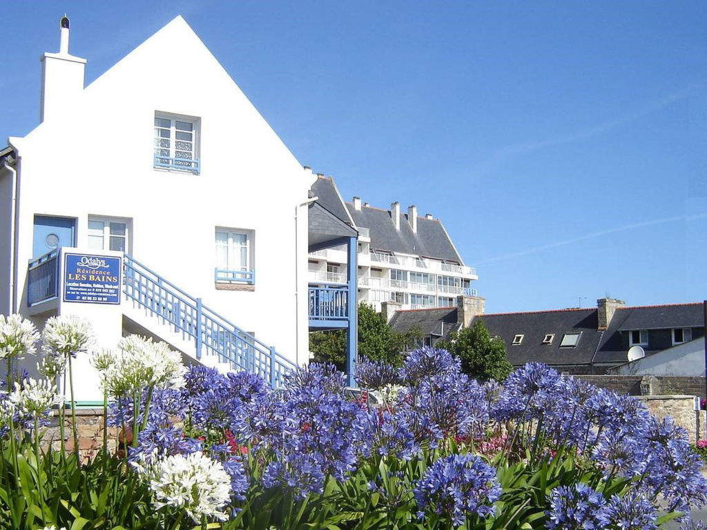 Les Bains | Boeken bij Flickmyhouse