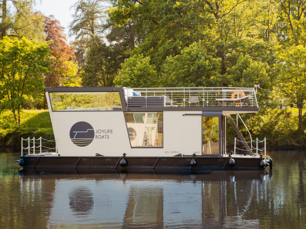 Floating Home-Hausboot Saarschleife | Boeken bij Flickmyhouse
