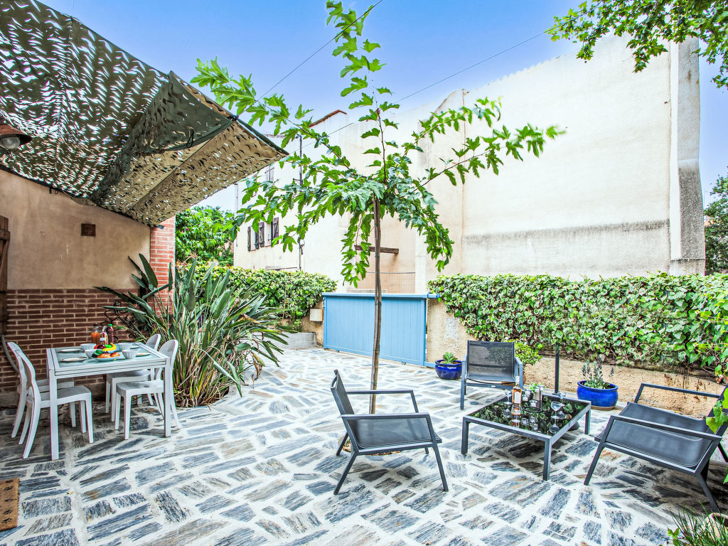 Tour Carrée | Boeken bij Flickmyhouse