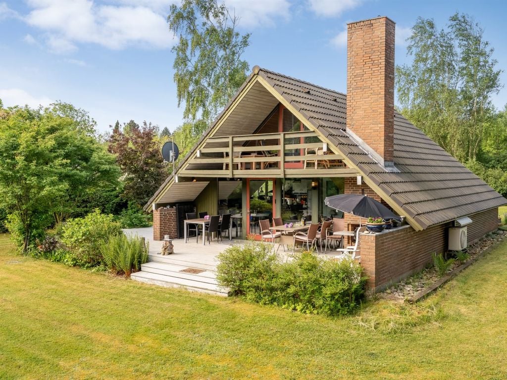 "Paale" - 200m to the fjord | Boeken bij Flickmyhouse