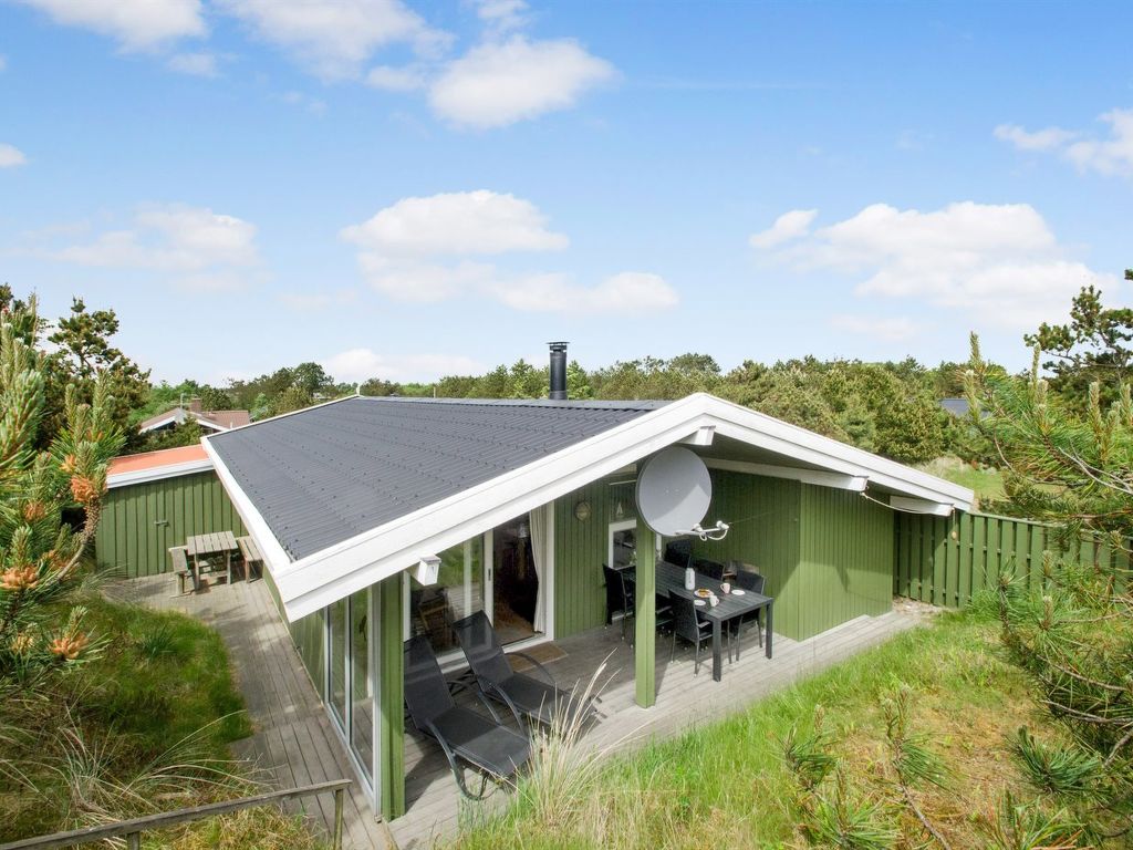 "Tjordis" - 600m to the fjord | Boeken bij Flickmyhouse