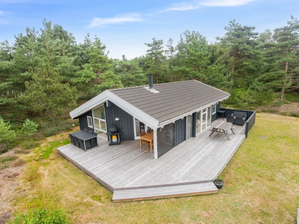 "Siegfried" - 400m from the sea | Boeken bij Flickmyhouse