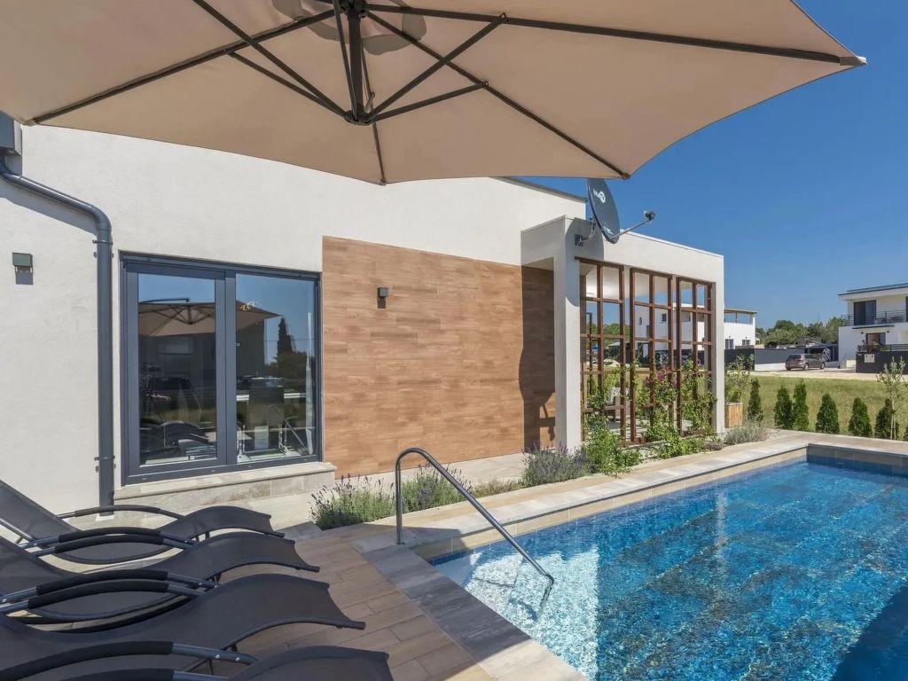 Ljiljana | Boeken bij Flickmyhouse