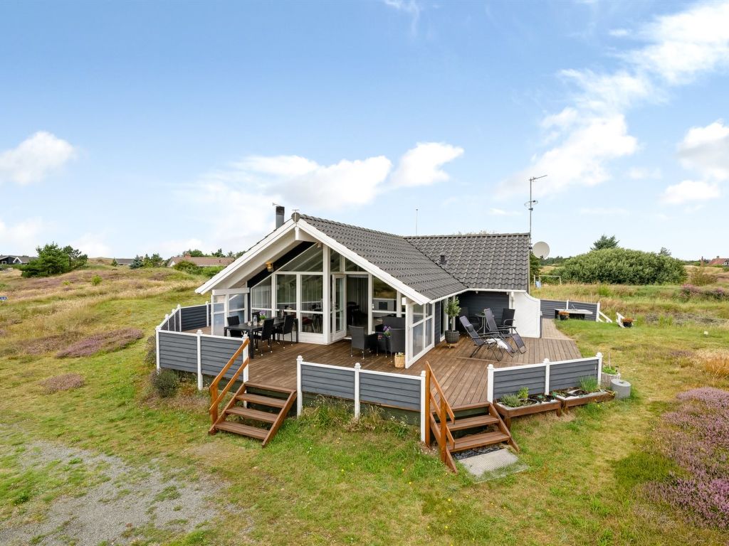 "Cyrill" - 250m to the fjord | Boeken bij Flickmyhouse