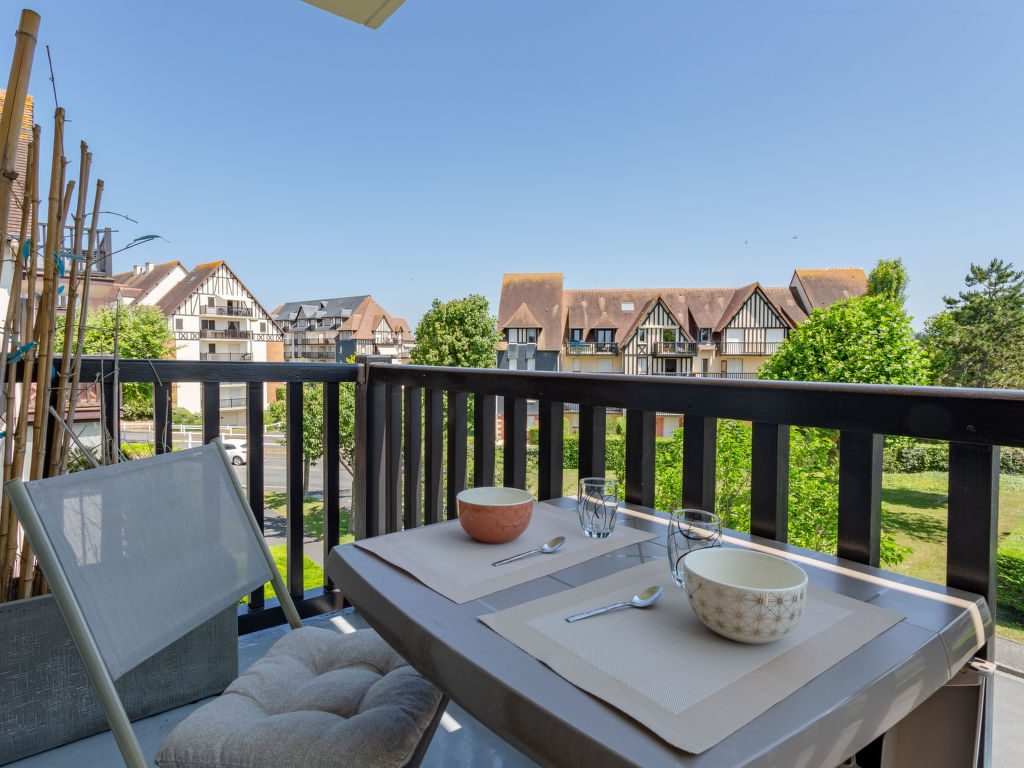 Cabourg Plage | Boeken bij Flickmyhouse
