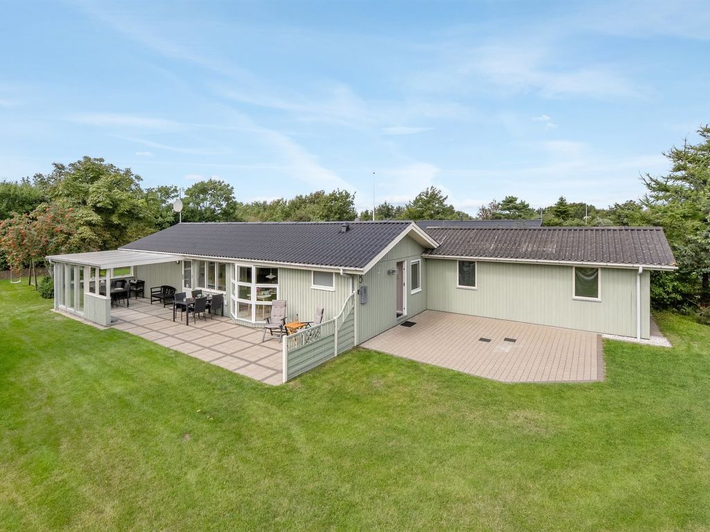 "Anabella" - 400m to the fjord | Boeken bij Flickmyhouse