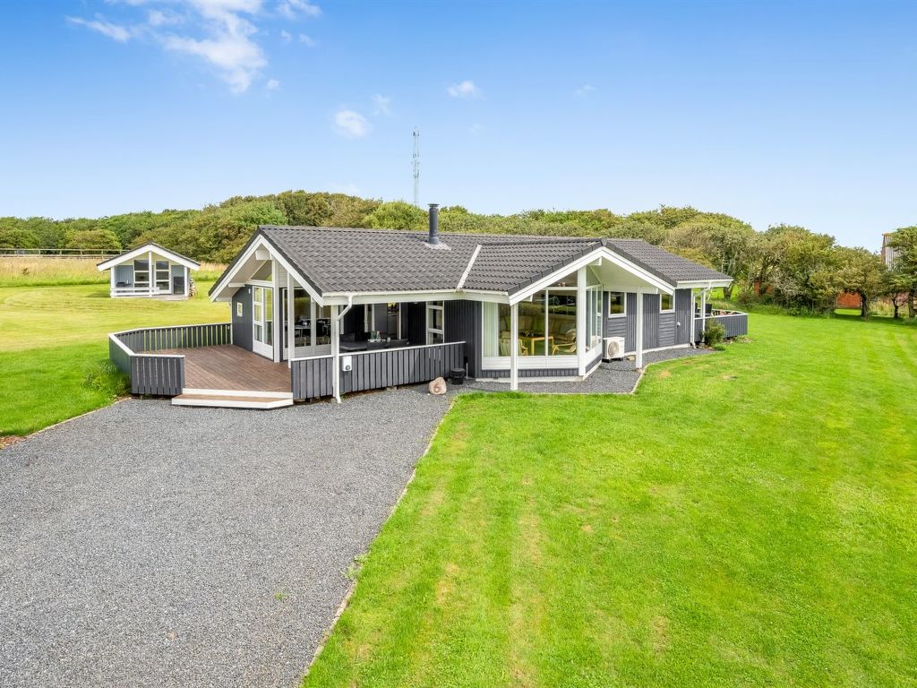 "Lucio" - 350m to the fjord | Boeken bij Flickmyhouse