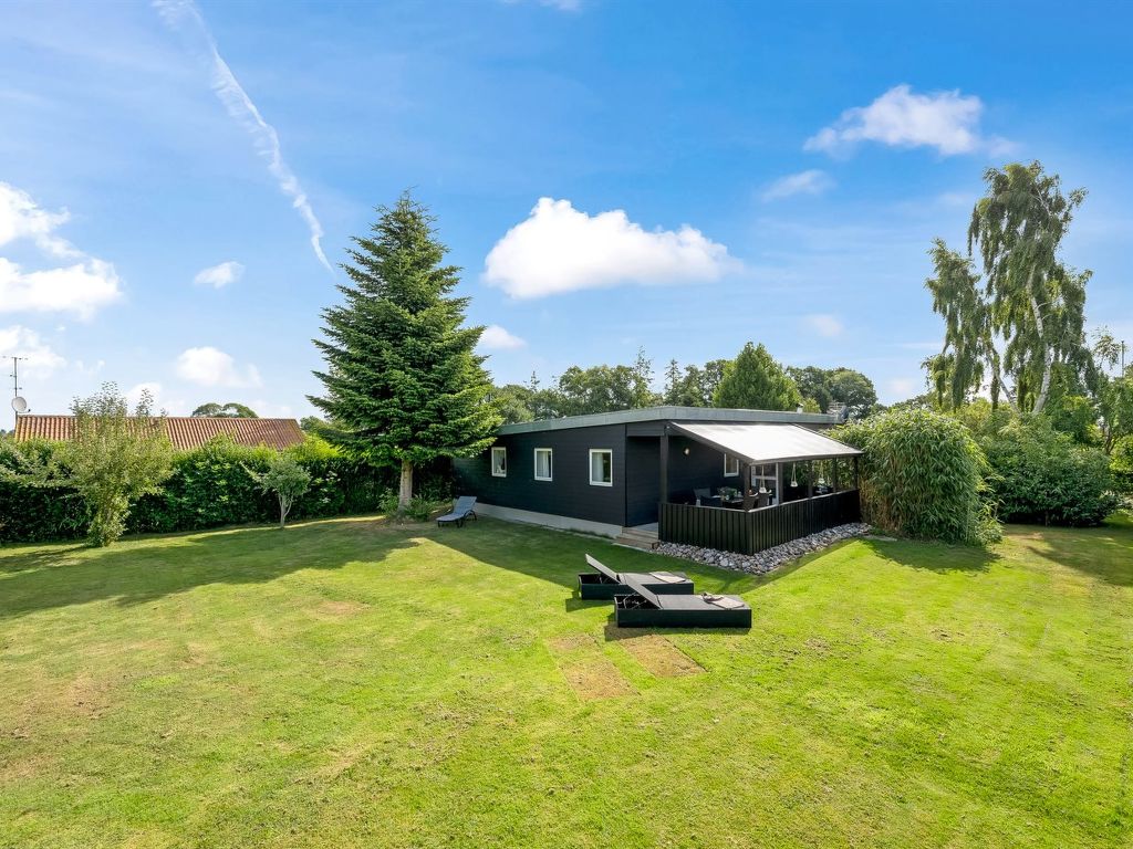 "Nicklas" - 250m from the sea | Boeken bij Flickmyhouse