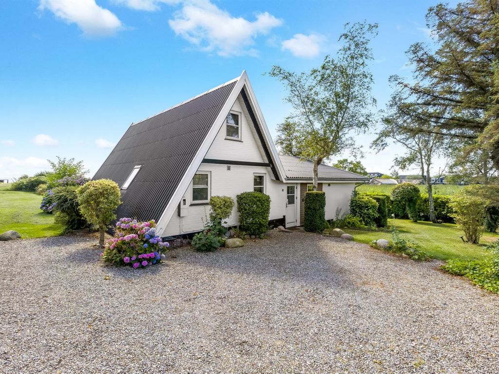 "Murtuz" - 50m from the sea | Boeken bij Flickmyhouse