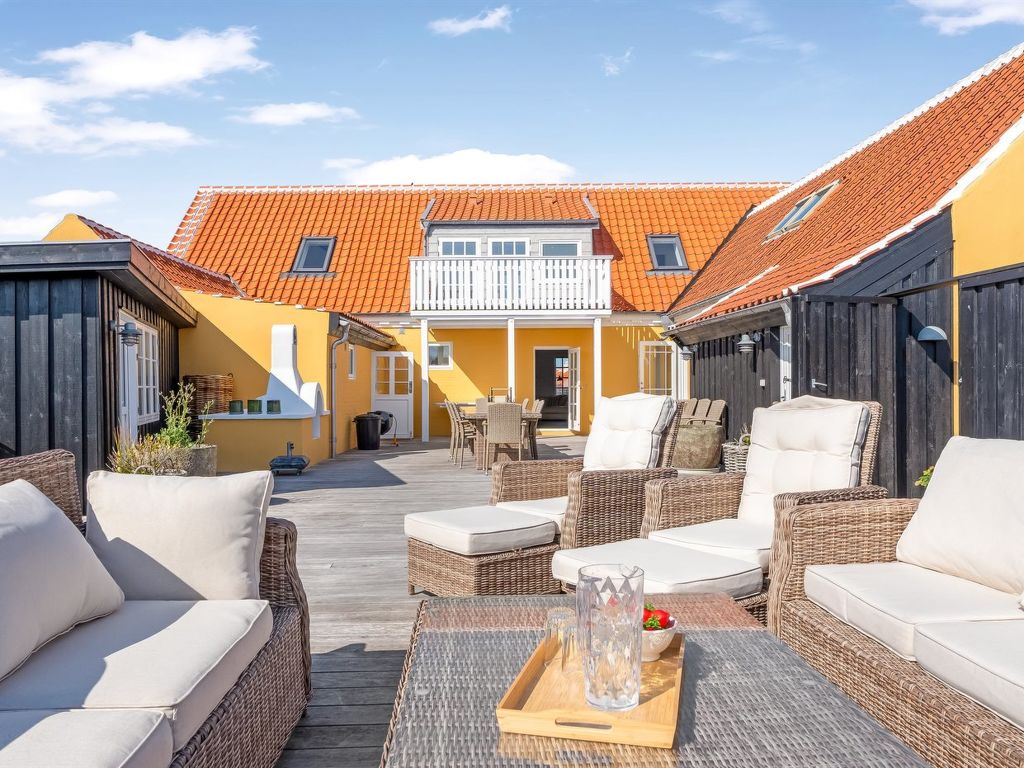 "Albine" - 150m from the sea | Boeken bij Flickmyhouse