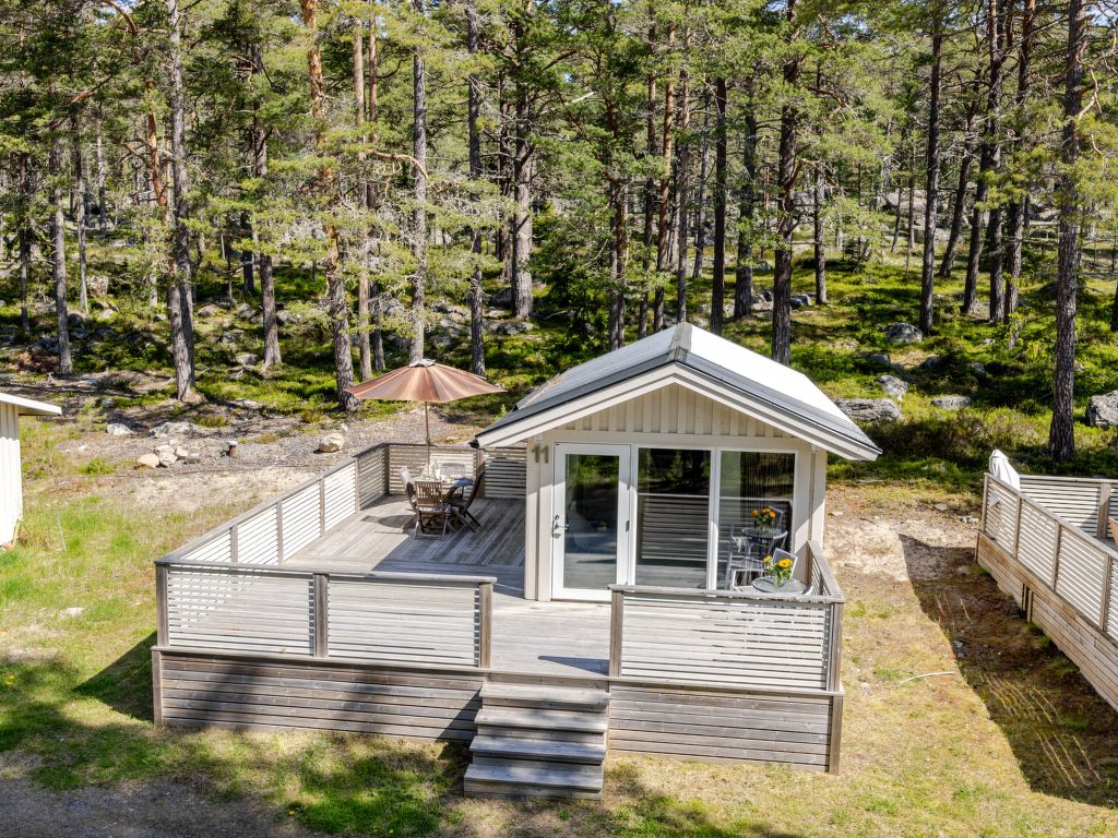 Hölick Minichalet Plus 7 | Boeken bij Flickmyhouse