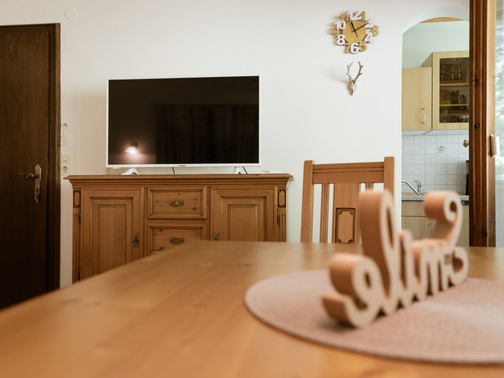 Studio Esche 3 | Boeken bij Flickmyhouse