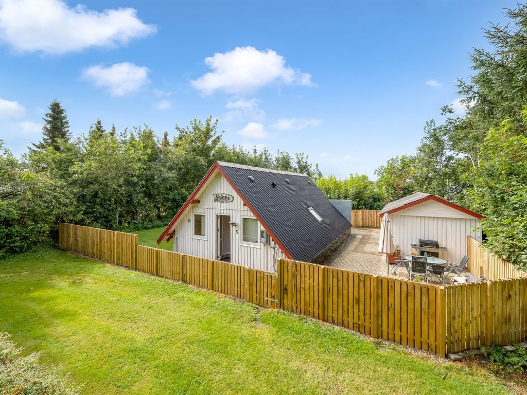 "Dorthe" - 300m to the fjord | Boeken bij Flickmyhouse