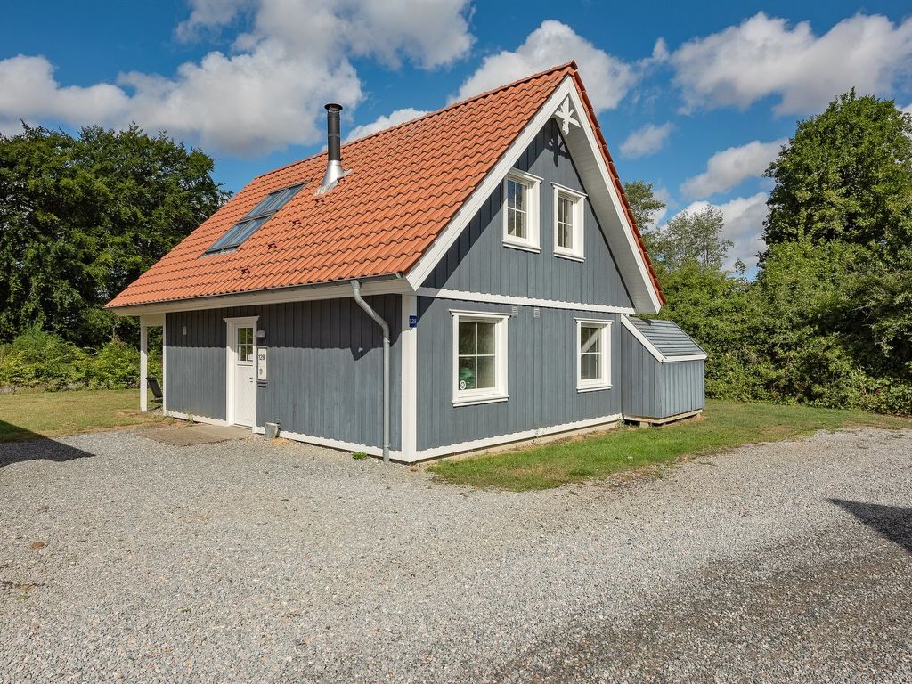 "Fausta" - 150m to the fjord | Boeken bij Flickmyhouse