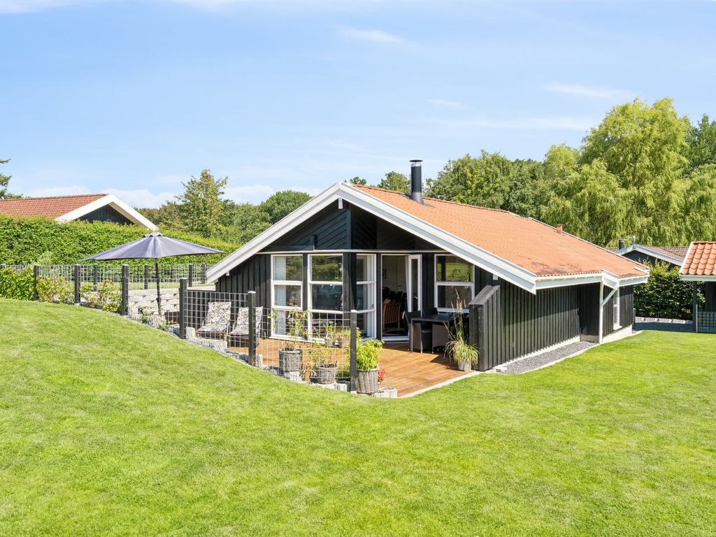 "Enida" - 350m to the fjord | Boeken bij Flickmyhouse