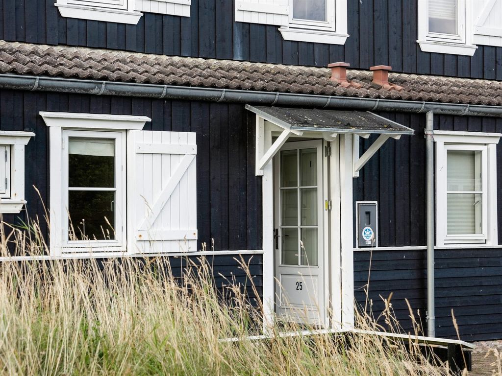 "Tofan" - 100m to the fjord | Boeken bij Flickmyhouse