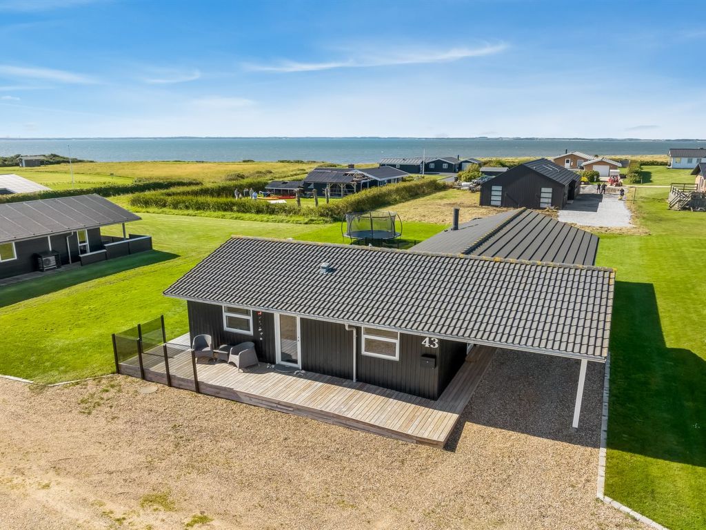 "Ginia" - 150m to the fjord | Boeken bij Flickmyhouse