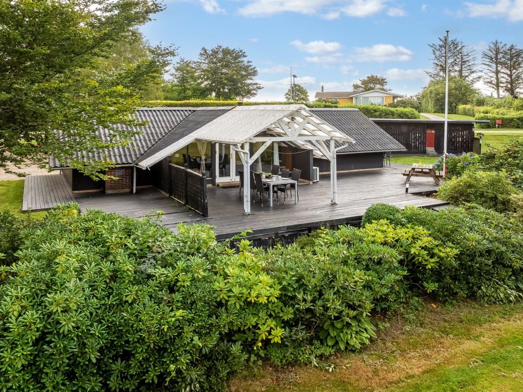 "Jantje" - 500m to the fjord | Boeken bij Flickmyhouse