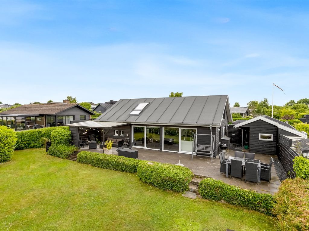 "Adser" - 300m from the sea | Boeken bij Flickmyhouse