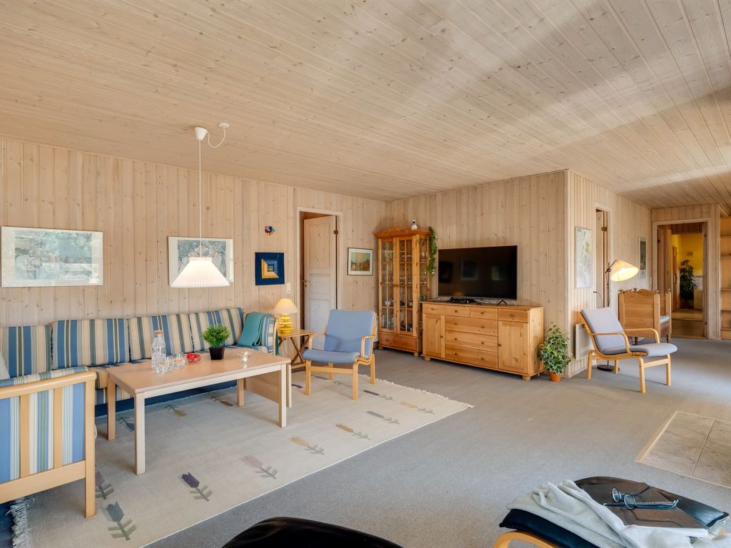 "Jeip" - 2.1km from the sea | Boeken bij Flickmyhouse