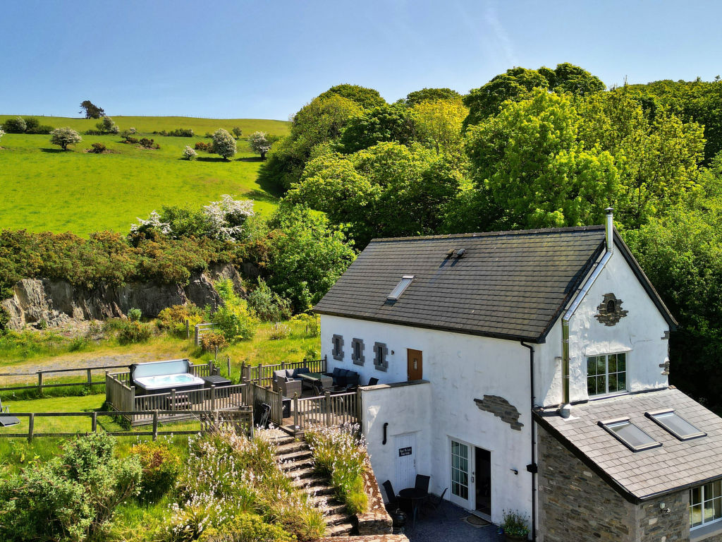 Red Kites Retreat | Boeken bij Flickmyhouse