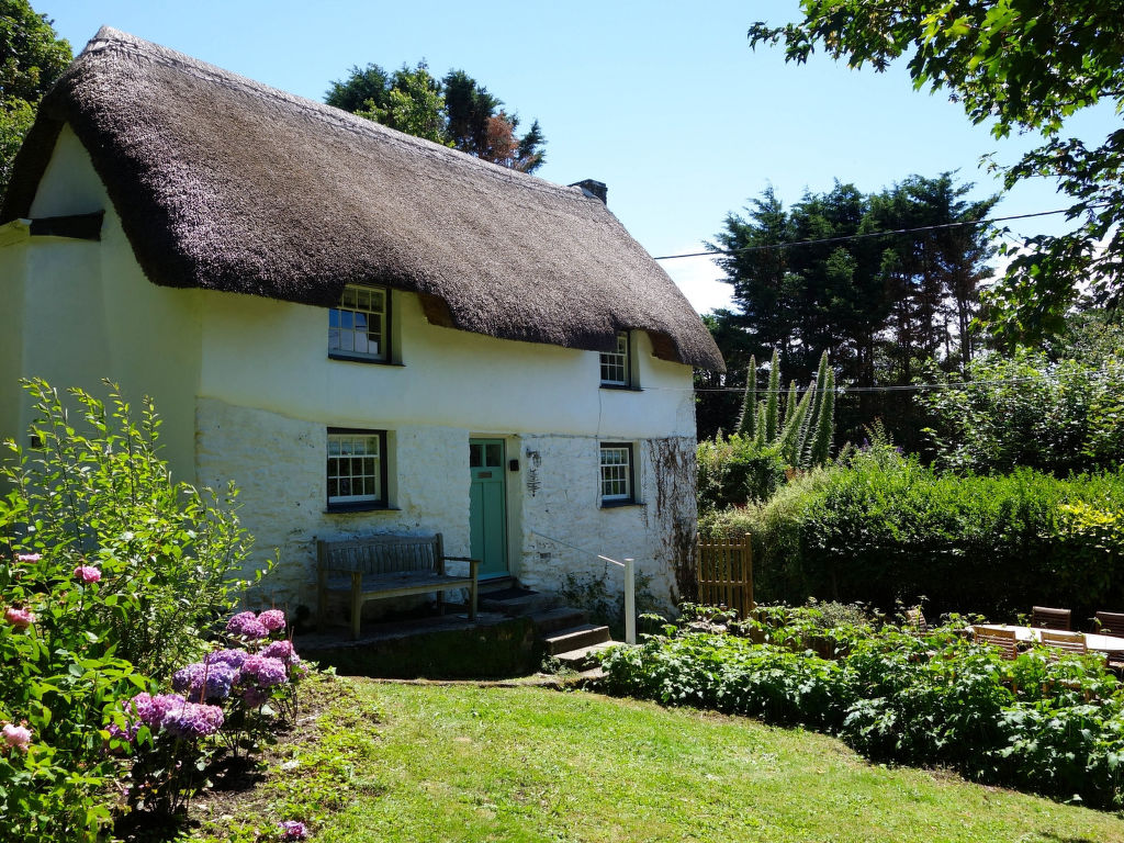 Old Lanvean Cottage | Boeken bij Flickmyhouse