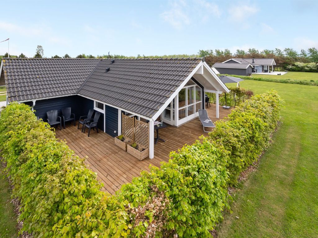 "Binna" - 1.2km to the fjord | Boeken bij Flickmyhouse