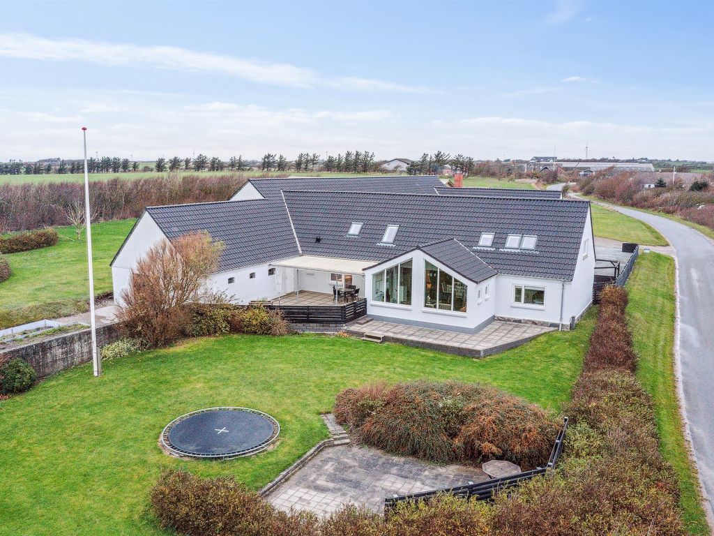 "Sofie" - 500m to the fjord | Boeken bij Flickmyhouse