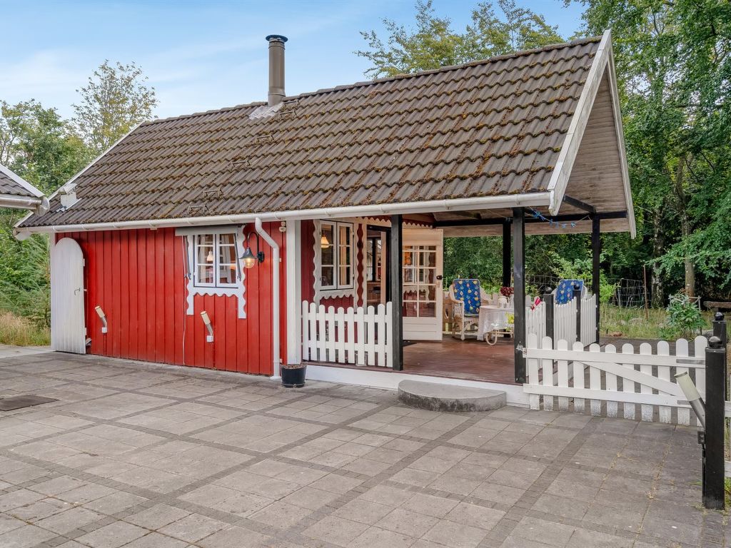 "Stig" - 1km from the sea | Boeken bij Flickmyhouse