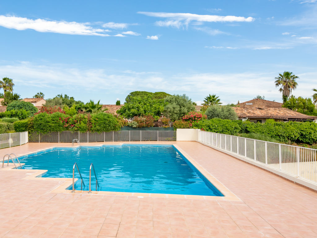 Le Green Village | Boeken bij Flickmyhouse