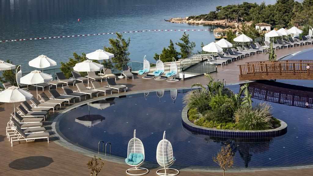 LiggingDit kuurhotel ligt buiten van Bodrum
