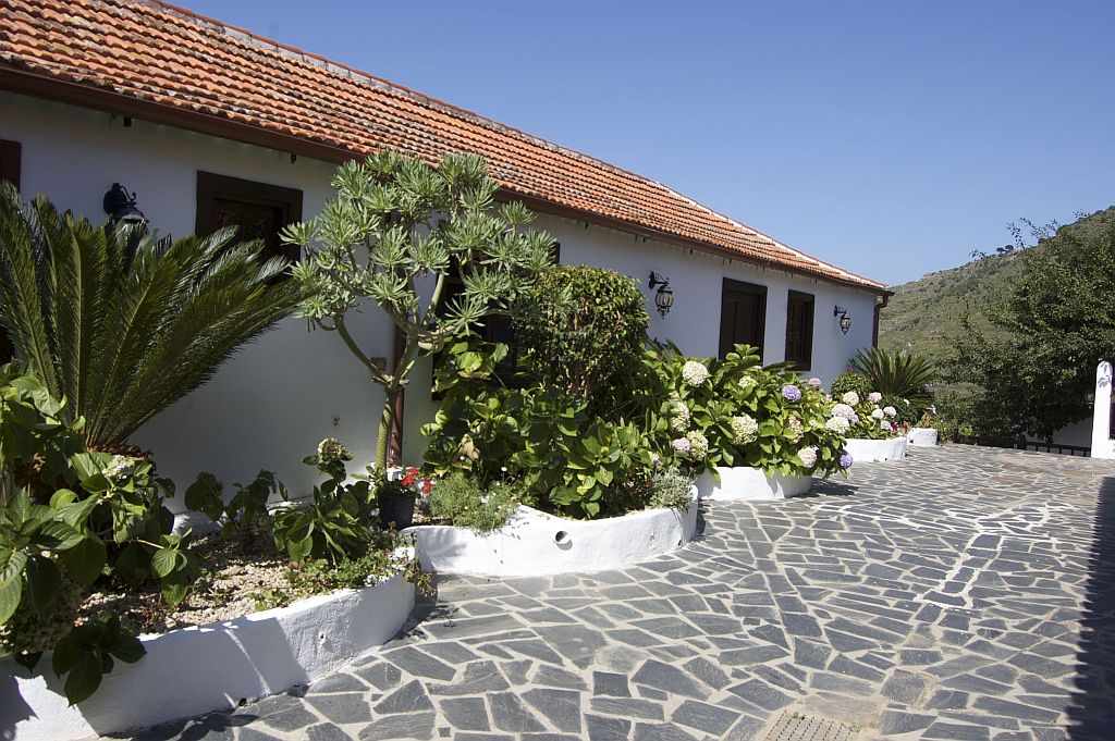 LiggingHotel Rural Finca La Hacienda ligt in het rustige gehucht Tierra del Trigo in de gemeente Los Silos op het noordwesten van Tenerife