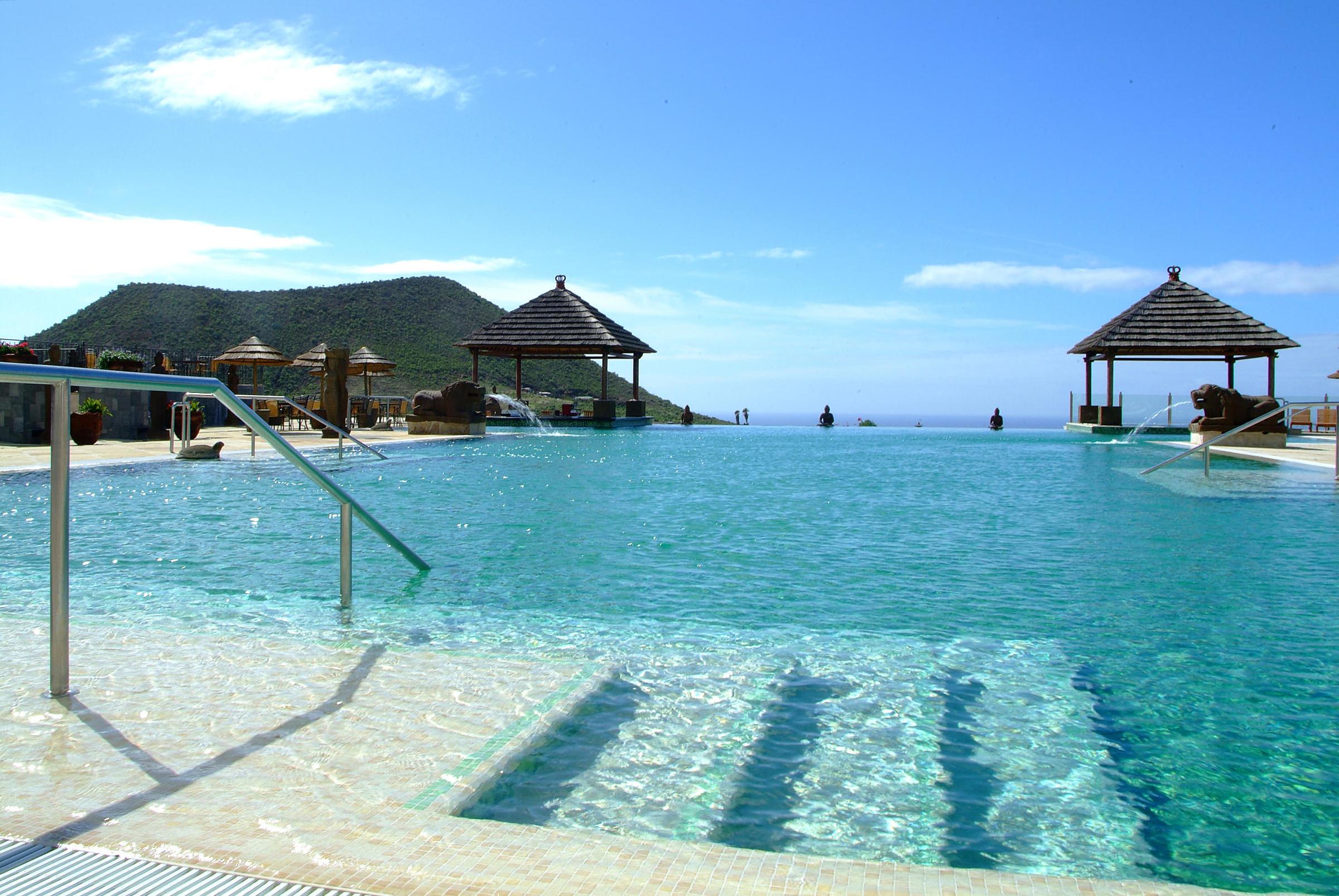 LiggingRegency Country Club ligt in de heuvelachtige wijk Chayofa in het zuiden van Tenerife