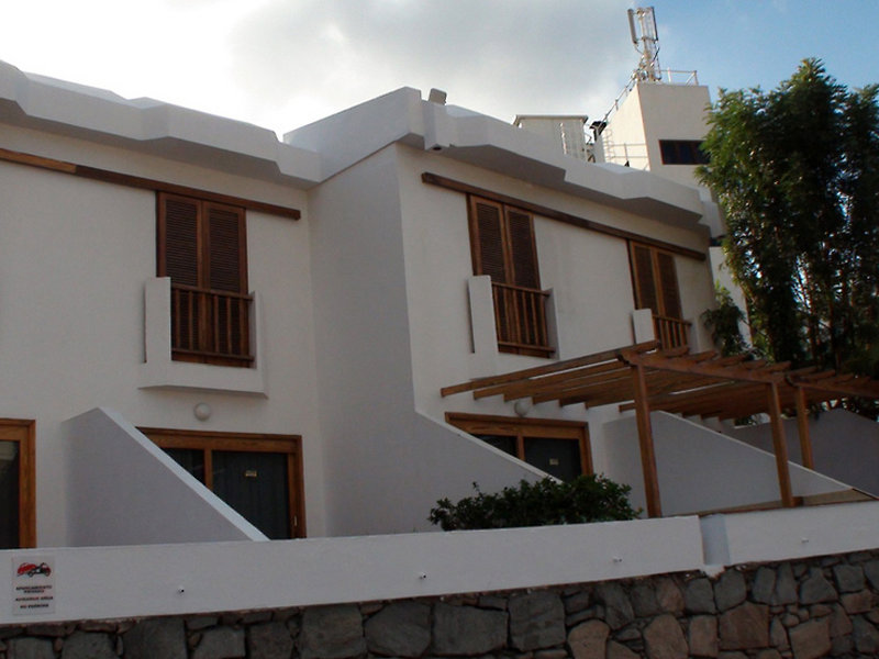 LiggingMontecarlo Apartamentos ligt in het hart van Puerto Rico op Gran Canaria