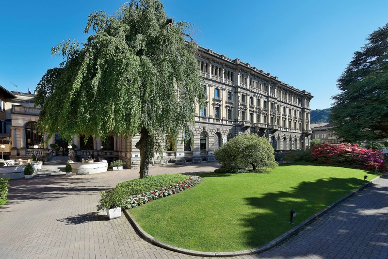 LiggingHet hotel bevindt zich in Como.HotelfaciliteitenHet hotel beschikt over 94 kamers en over 4 liften. Het vriendelijke personeel aan de receptie is graag bij alle vragen behulpzaam. Het verblijf is ingericht met een bagagedepot en een kluis. Via Wi-Fi hebben de gasten toegang tot het internet. De tourdesk biedt ondersteuning bij het boeken van excursies. Het hotel beschikt over een aantal voor gehandicapten toegankelijke voorzieningen. Rolstoelvriendelijke faciliteiten zijn beschikbaar. Buiten biedt een tuin extra ruimte voor ontspanning en recreatie. Tot de overige voorzieningen van het verblijf behoort een tv-ruimte. De gasten die met de auto komen