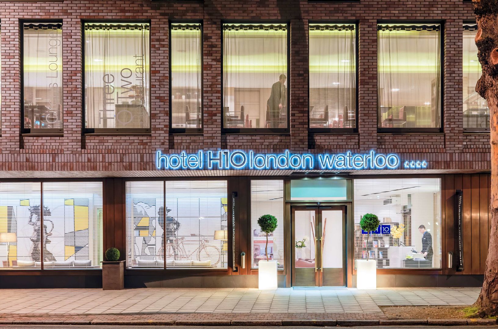 LiggingH10 London Waterloo ligt in het hart van Londen