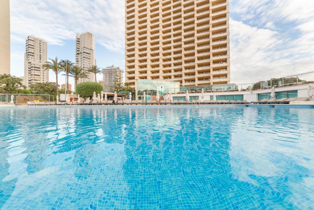 LiggingSandos Benidorm Suites ligt in Benidorm