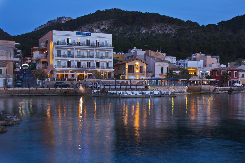 LiggingHotel Brismar is gelegen in de charmante badplaats Puerto de Andratx op Mallorca. Het hotel bevindt zich direct aan de promenade en jachthaven