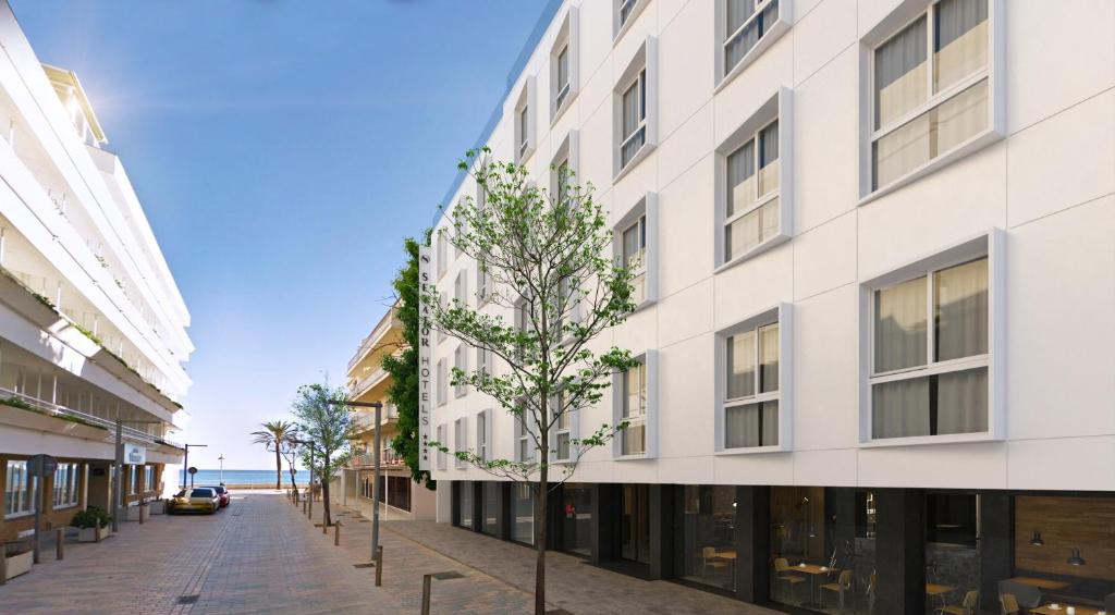 LiggingSenator Cala Millor ligt op slechts 10 minuten lopen van het strand Playa de Cala Millor