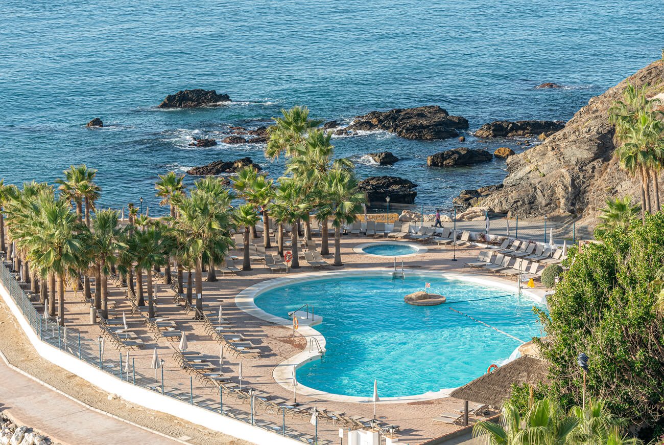 LiggingBenalma Hotel ligt pal aan het strand in Benalmádena Costa