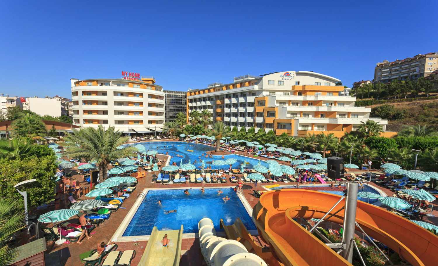 LiggingHet hotel bevindt zich in Avsallar